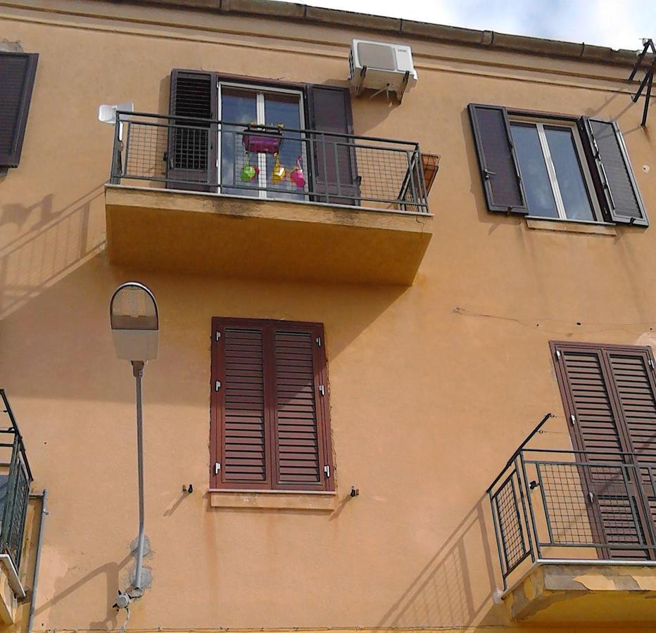 Bed And Breakfast Mielezenzero Agrigento Exterior photo